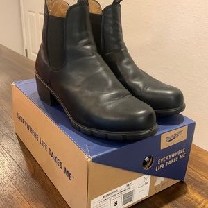 Women’s Blundstone pull on heeled boot